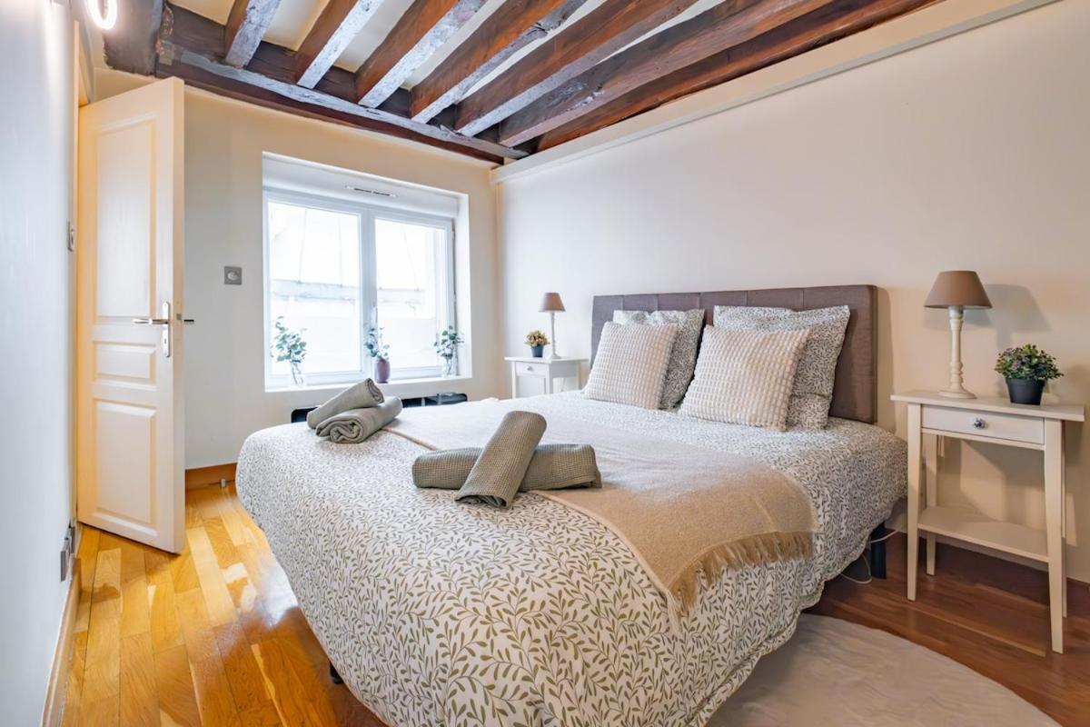 Apartment Grands Boulevards 4 Guests Paris