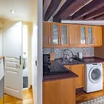 Apt Grands Boulevards 4 Guests