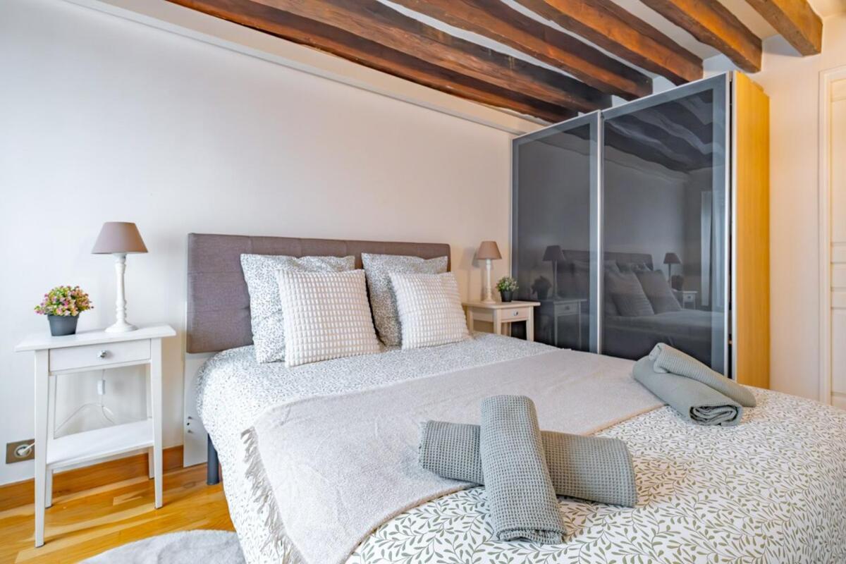 Grands Boulevards 4 Guests Apartment *