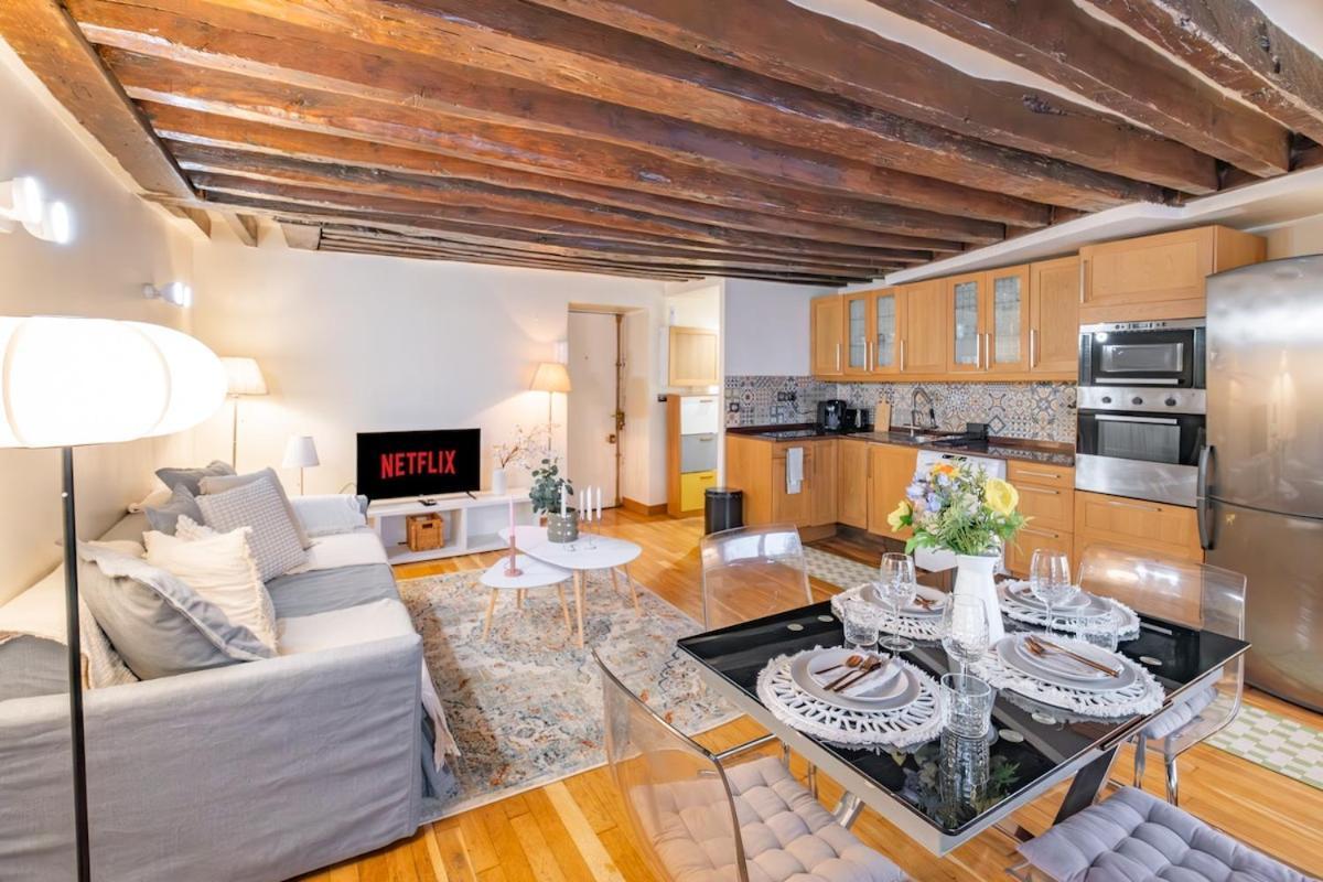 Grands Boulevards 4 Guests Apartment Paris